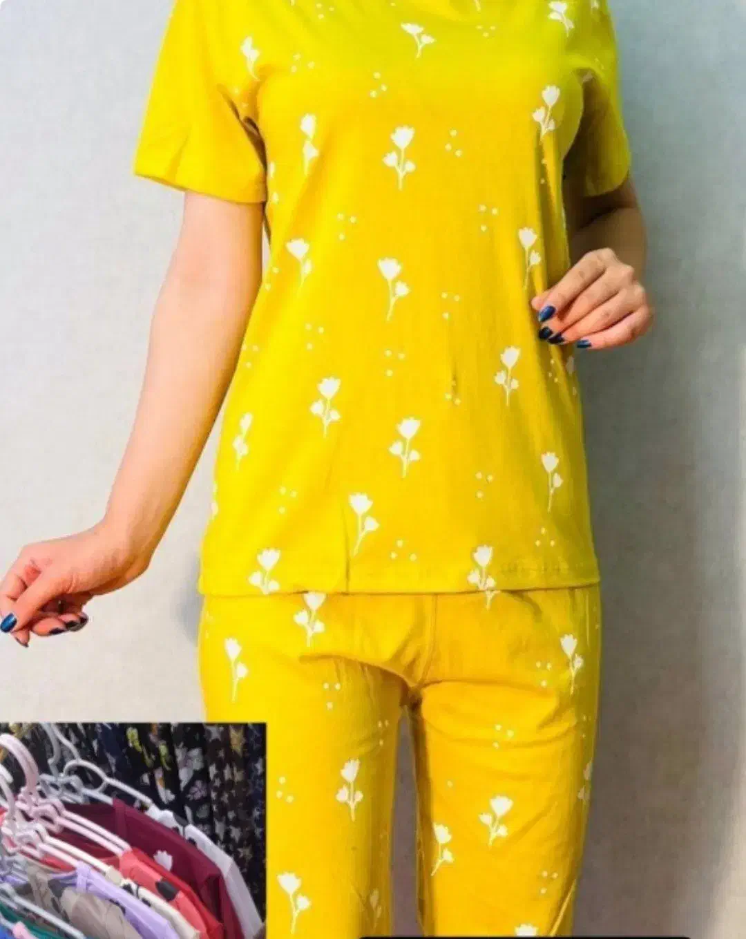 لباس نو|لباس|تربتحیدریه, جانبازان|دیوار