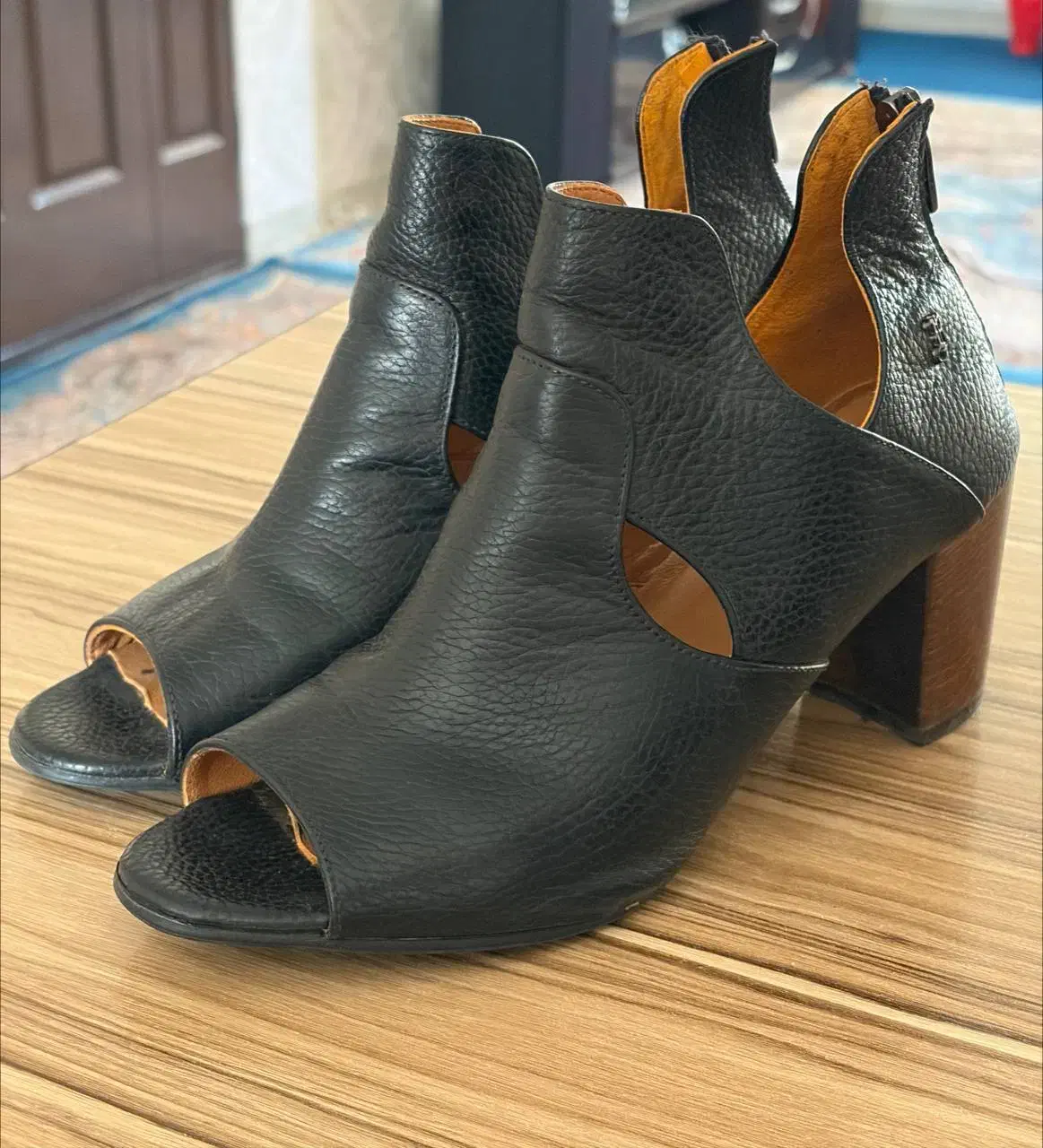 ۳ عدد کفش پاشنه بلند مجلسی زنانه|کیف، کفش، کمربند|فردیس, شهرک شهید حسینی|دیوار