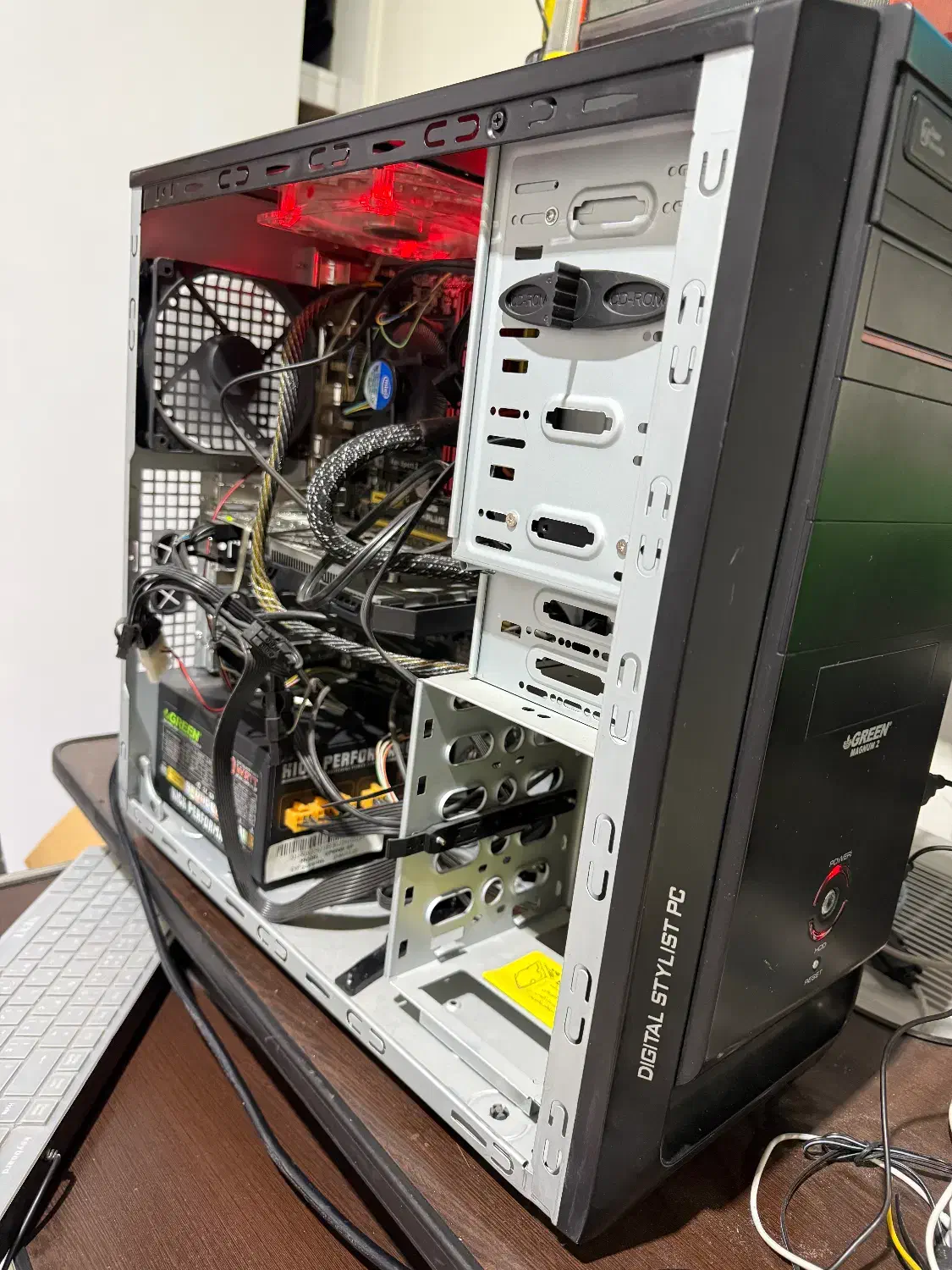 کیس کامپیوتر i7-4770k|رایانه رومیزی|شیراز, شهرک گلستان|دیوار