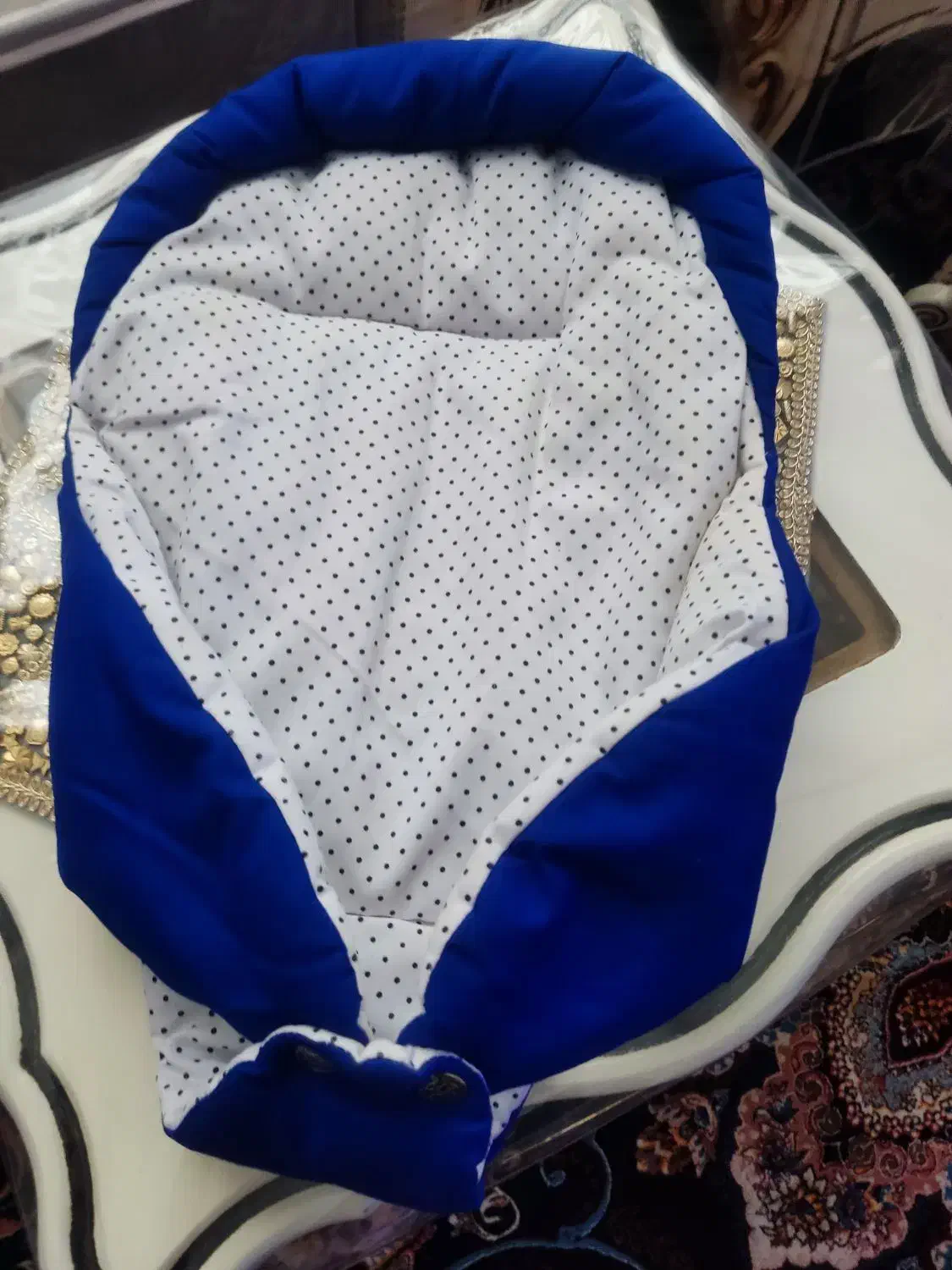 آغوشی|رختخواب، بالش، پتو|مشهد, فاطمیه|دیوار