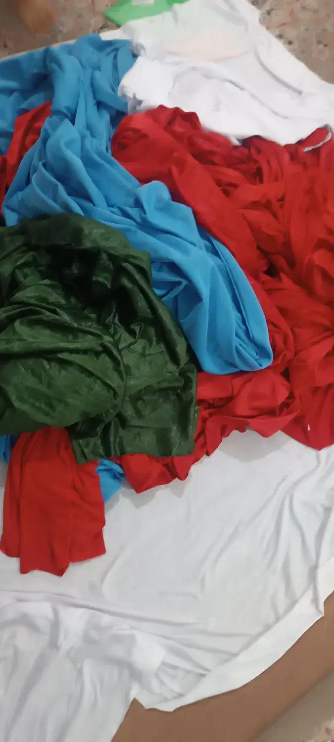 پارچه کیلویی قرمز|لباس|قم, علی آباد سعدگان|دیوار