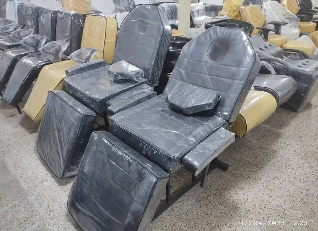 صندلی پدالدار لوازم وسایل آرایشگاه پاف اصلاح میکاپ|آرایشگاه و سالنهای زیبایی|شیراز, شهرک فرزانگان|دیوار