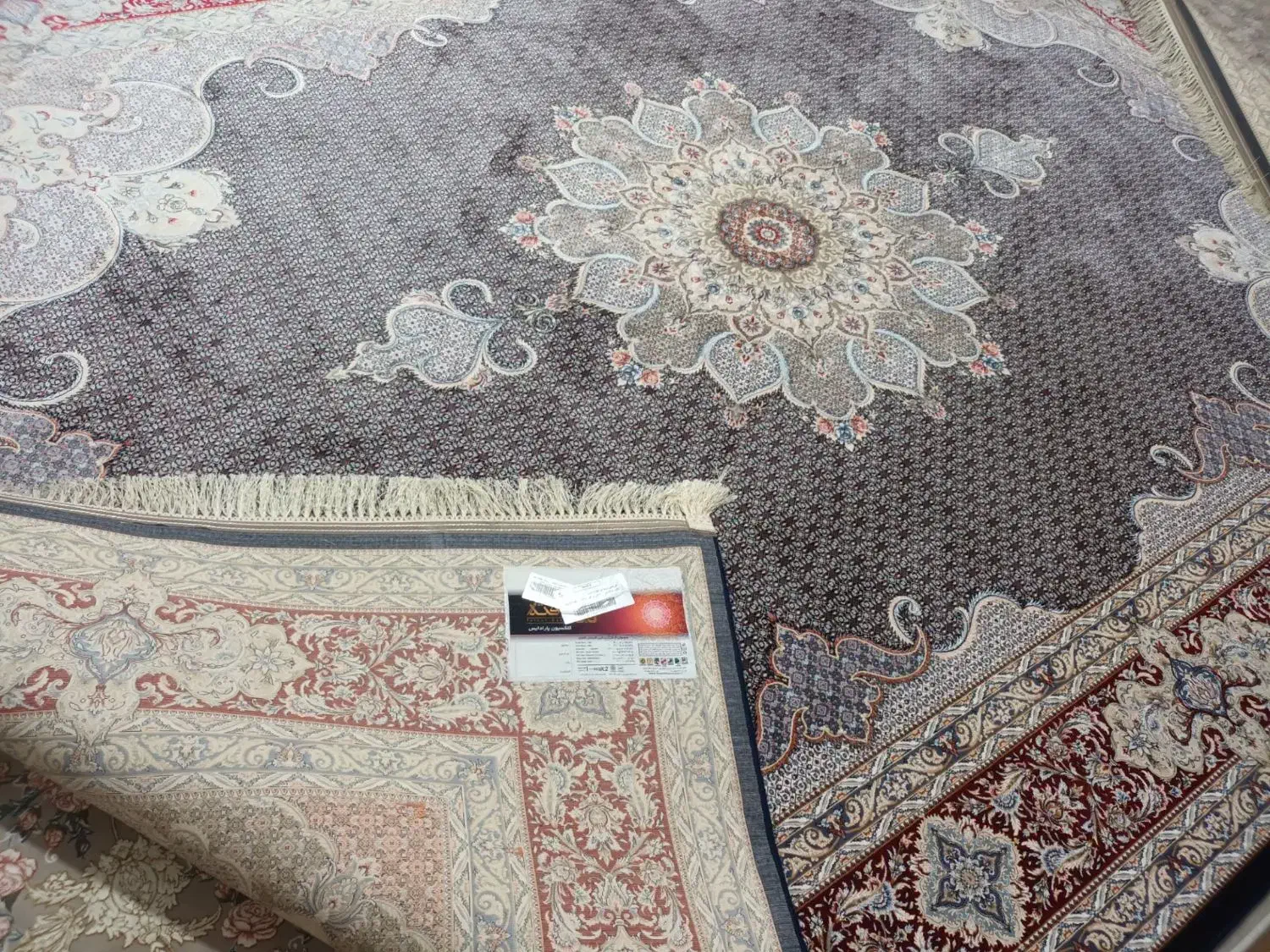 فرش ۱۲۰۰ نو نو|فرش|سنندج, |دیوار