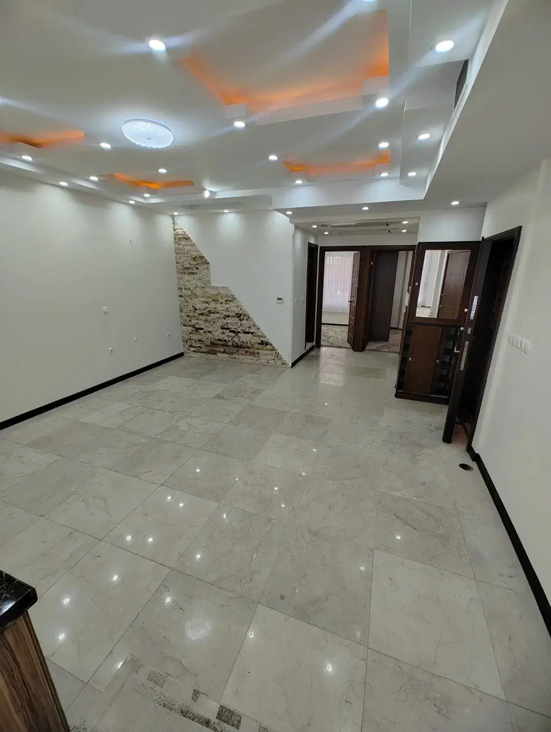 ۱۱۰متر/۲خ/فول امکانات ۵ساله شیک/تکواحدی