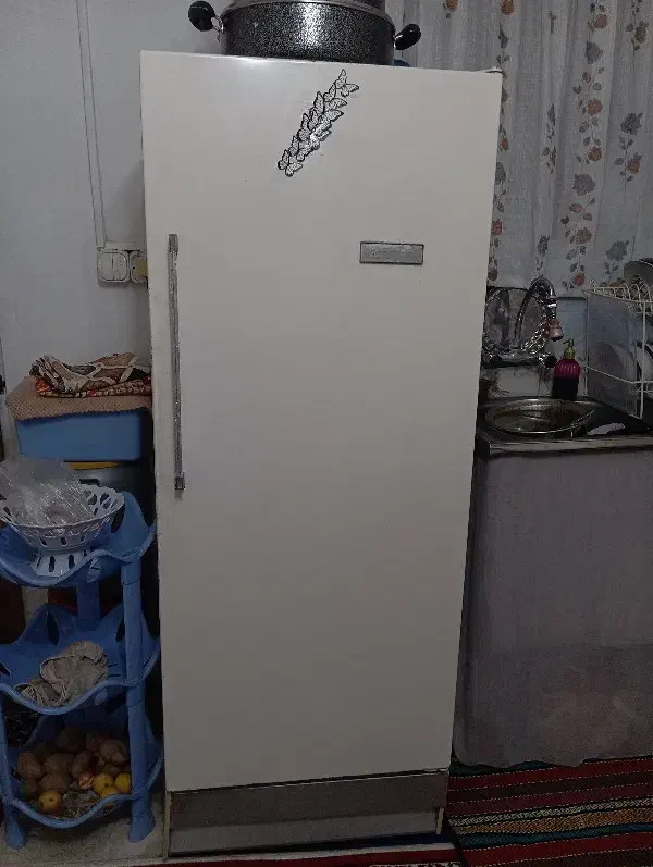 یخچال|یخچال و فریزر|خرم‌آباد (تنکابن), |دیوار