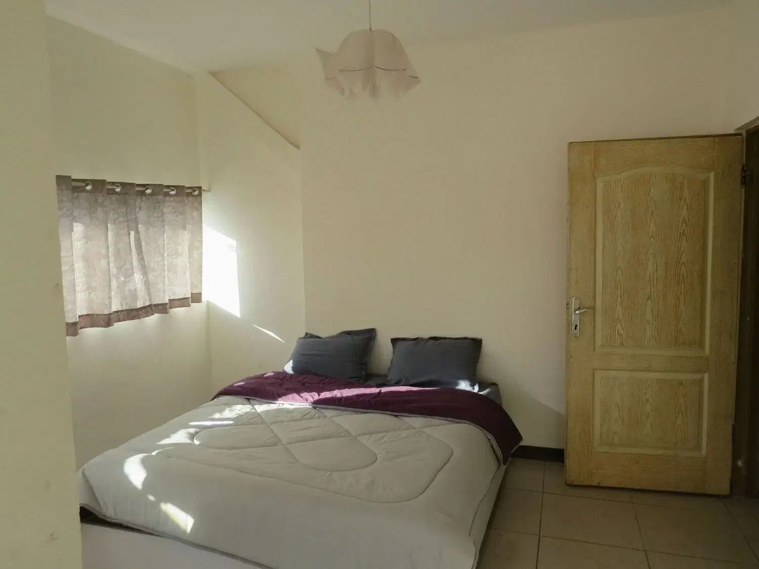 اجاره واحدو سوئیت مبله میدان کوثر|اجارهٔ کوتاه‌مدت آپارتمان و سوئیت|کرمان, |دیوار