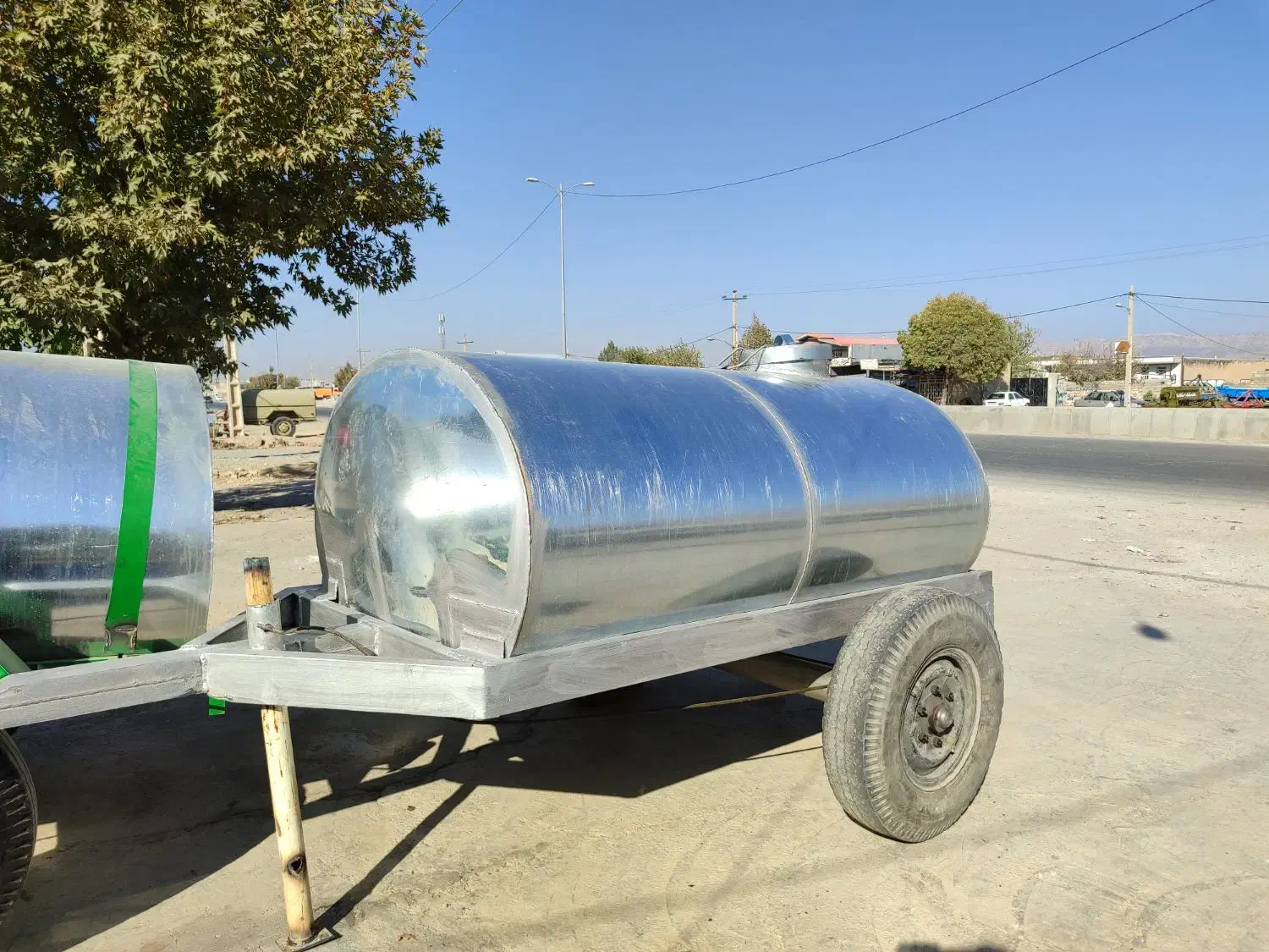 تانکر چرخدار|ماشینآلات صنعتی|کوهدشت, |دیوار