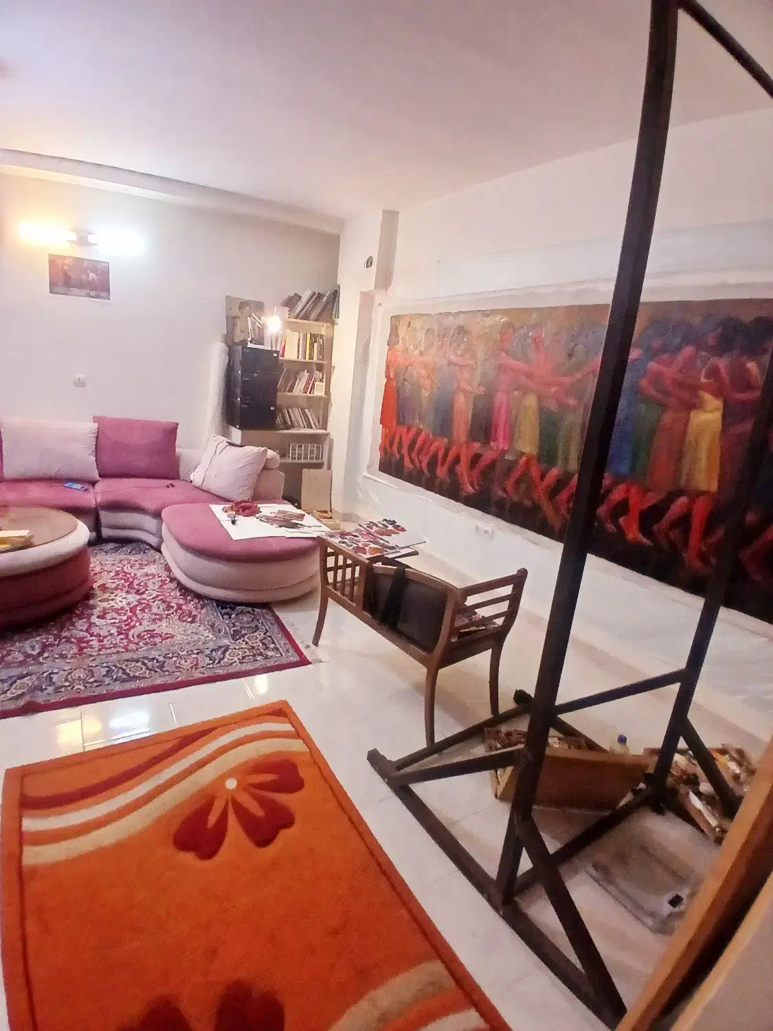 ۵۲ متر بر خیابان کمالی با پارکینگ