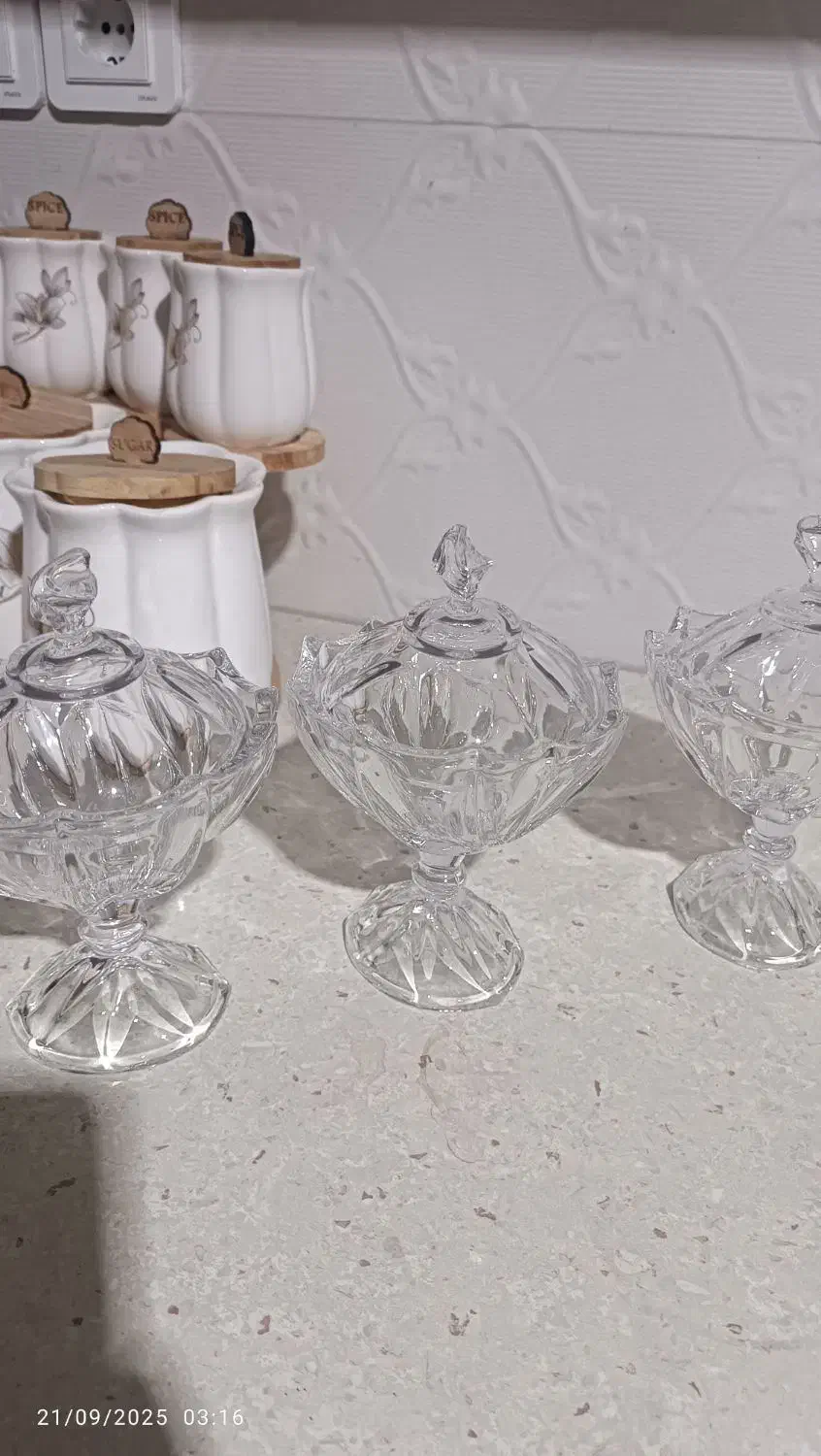 قندون|ظروف سرو و پذیرایی|قم, کلهری|دیوار