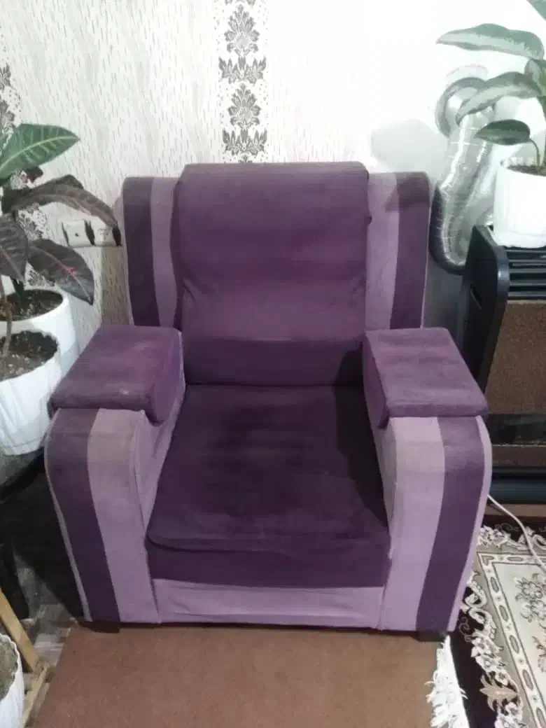 مبل کلاسیک ۷ نفره|مبلمان خانگی و میز عسلی|شیراز, شهرک فرزانگان|دیوار