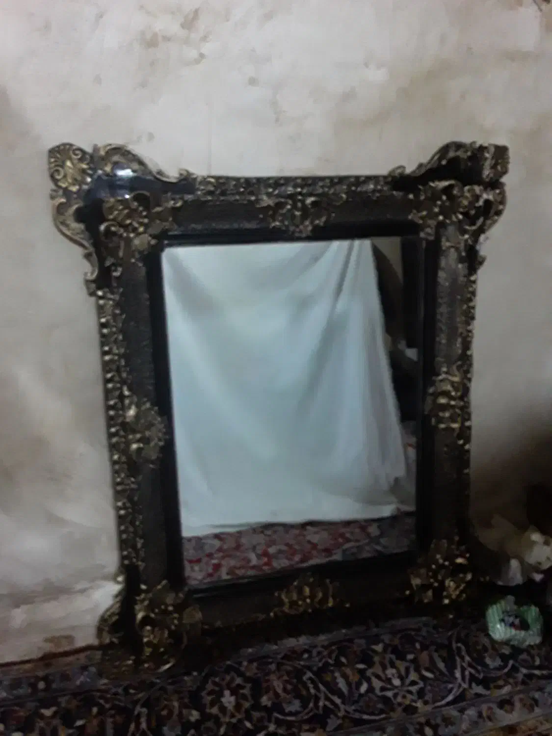 آینه بزرگ|آینه|نورآباد, |دیوار