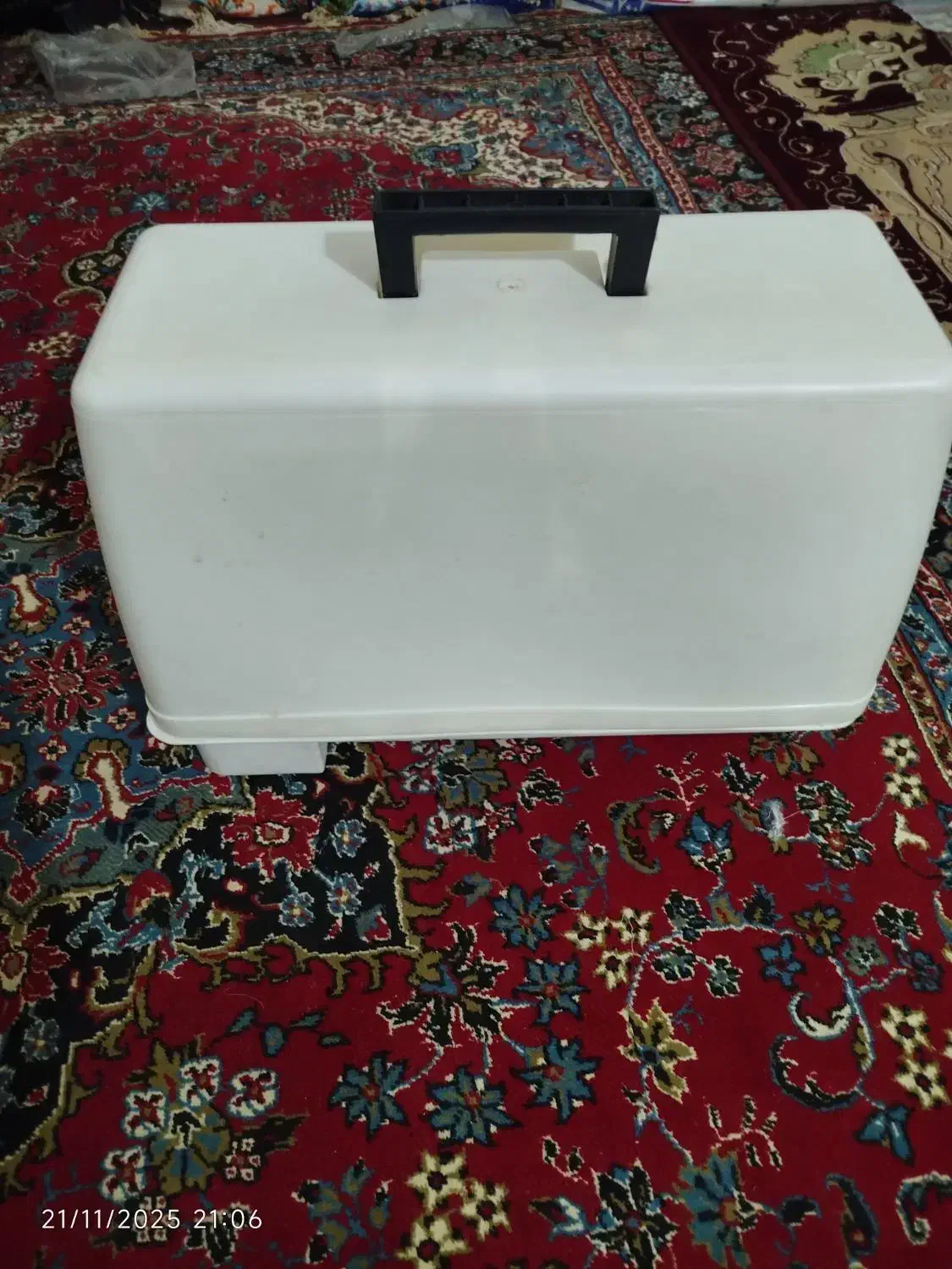 چرخ خیاطی|چرخ خیاطی و ریسندگی|قائن, |دیوار