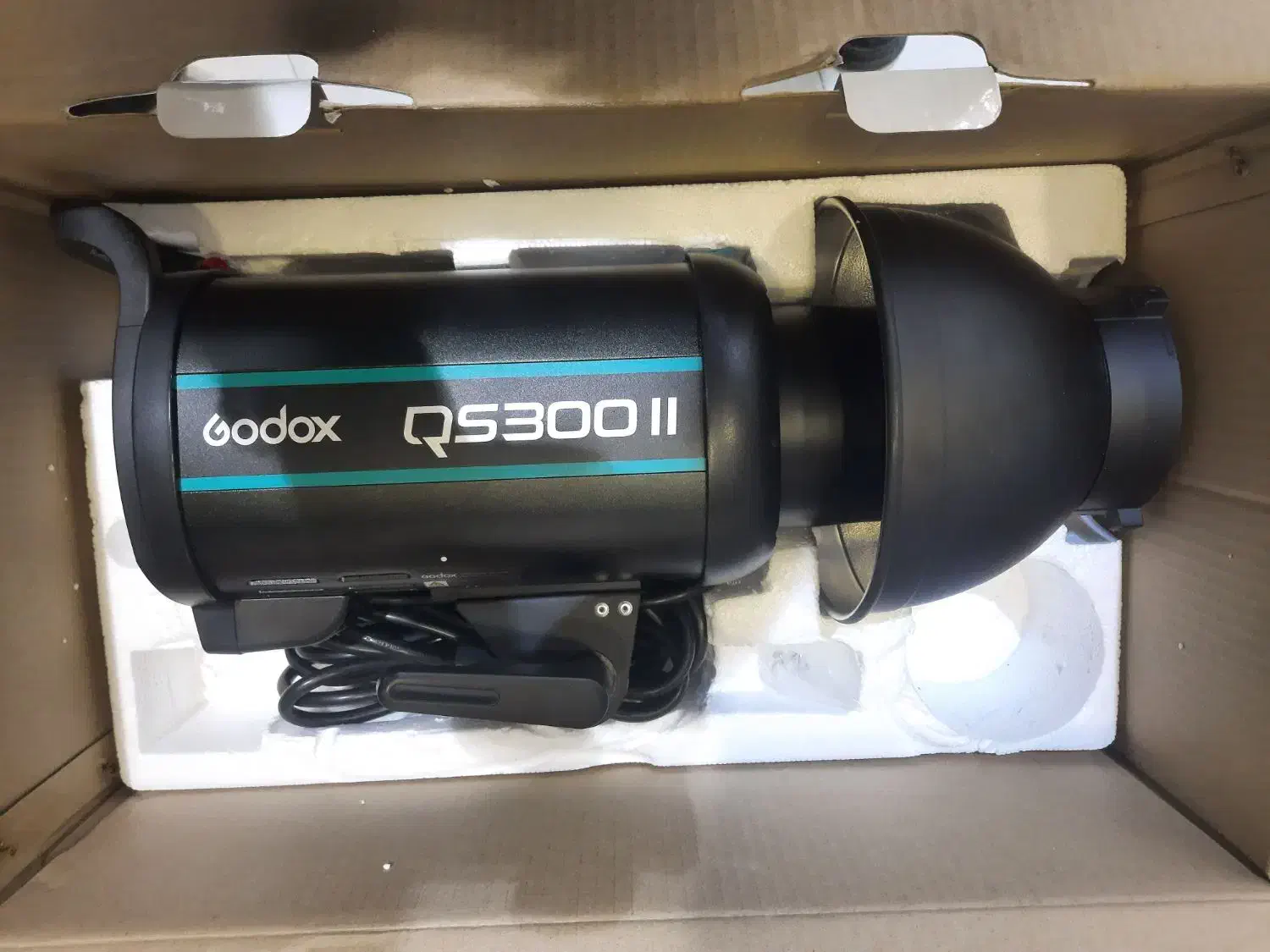 فلاش استودیویی گادوکس QS300II نو|دوربین عکاسی و فیلمبرداری|تبریز, |دیوار