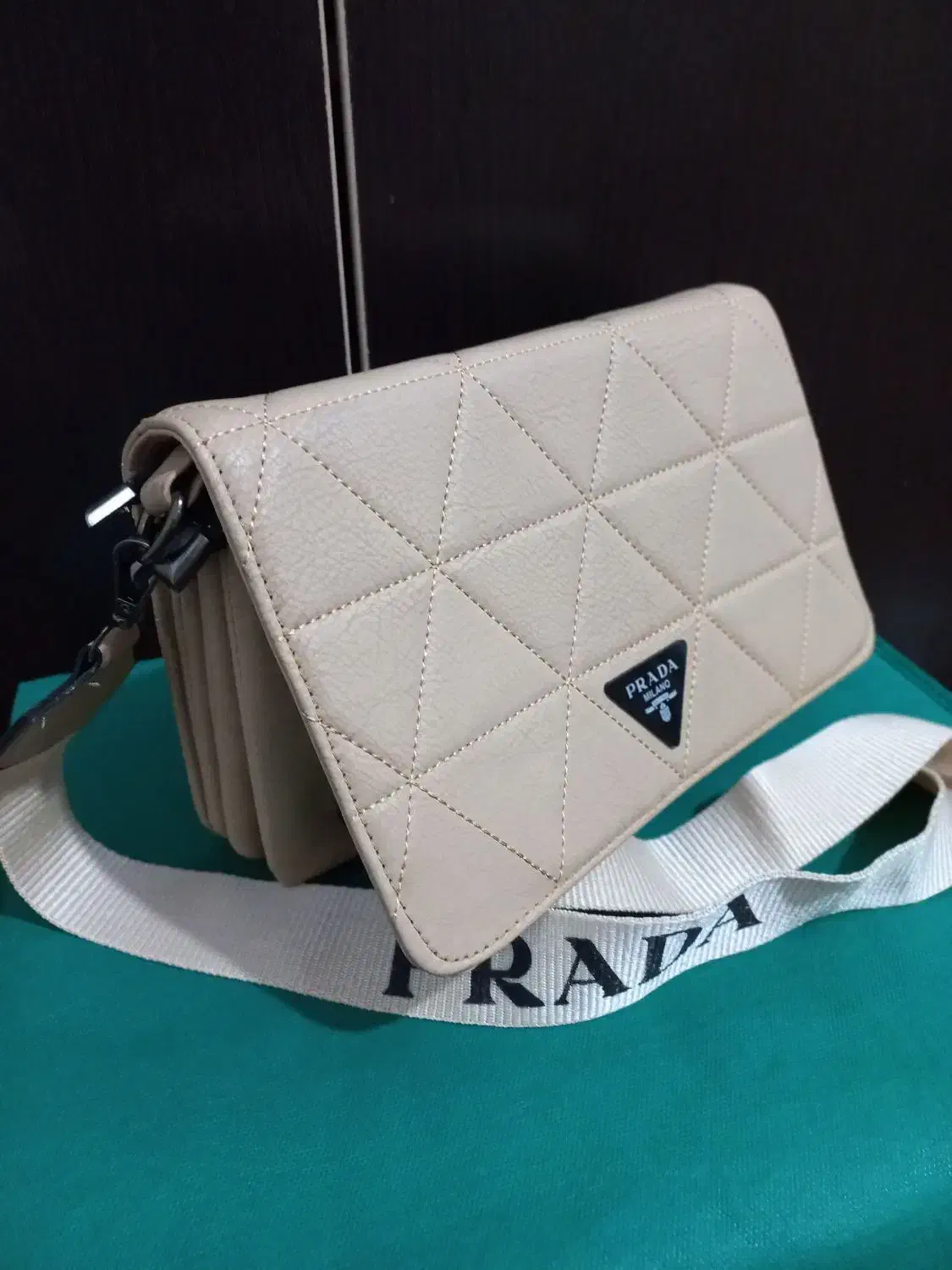 کیف دوشی نو|کیف، کفش، کمربند|لاهیجان, کوی آزادگان|دیوار