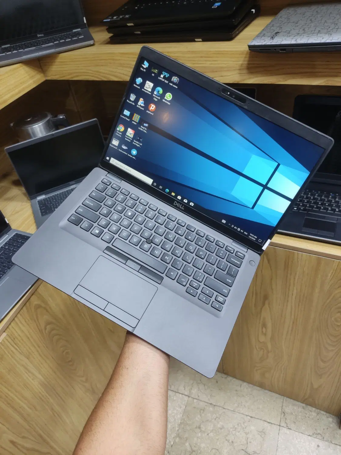 لپتاپDell 5400 i5نسل۸ رم۸/هارد256ssd/سوپراسلیم|رایانه همراه|تهران, علایین|دیوار