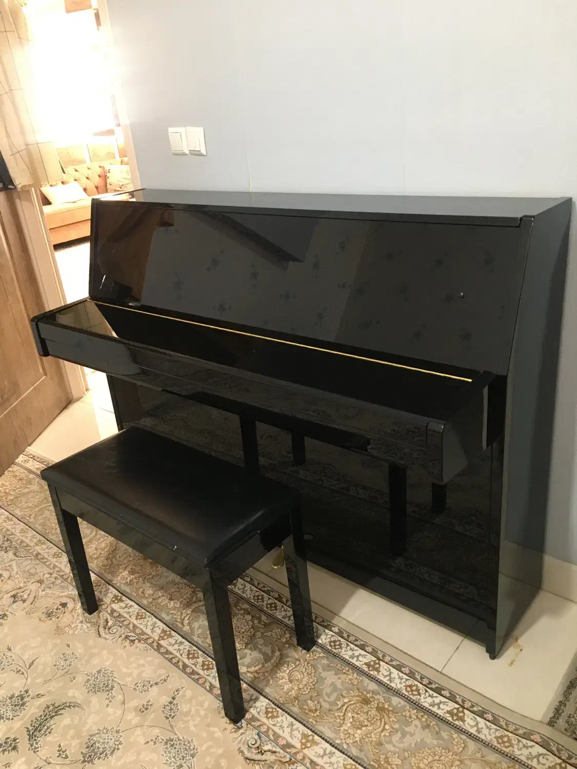 پیانو آکوستیک یاماها|پیانو، کیبورد، آکاردئون|قزوین, |دیوار