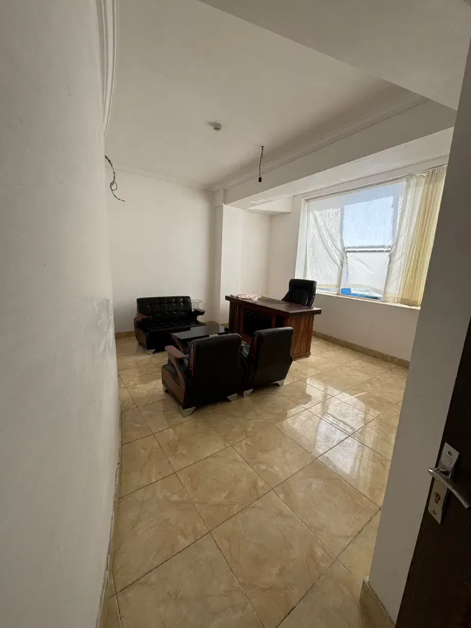 رهن و اجاره واحد خدماتی تجاری|اجارهٔ دفتر کار، اتاق اداری، مطب|سهند, |دیوار