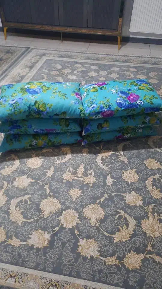 پتوهای دورو .بالشت پشم شیشه و الیاف|رختخواب، بالش، پتو|کرج, حصارک بالا|دیوار