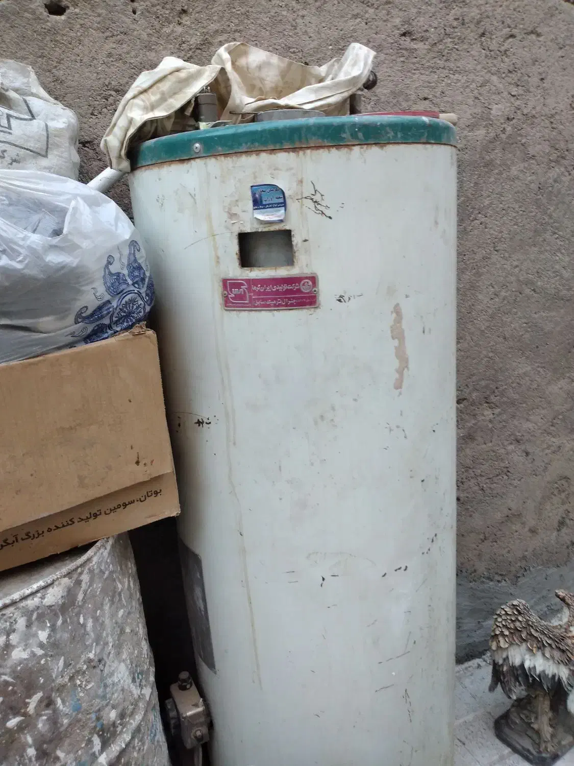 ابگرمکن مخزنی قدی|آبگرمکن، پکیج، شوفاژ|مشهد, پنجتن|دیوار