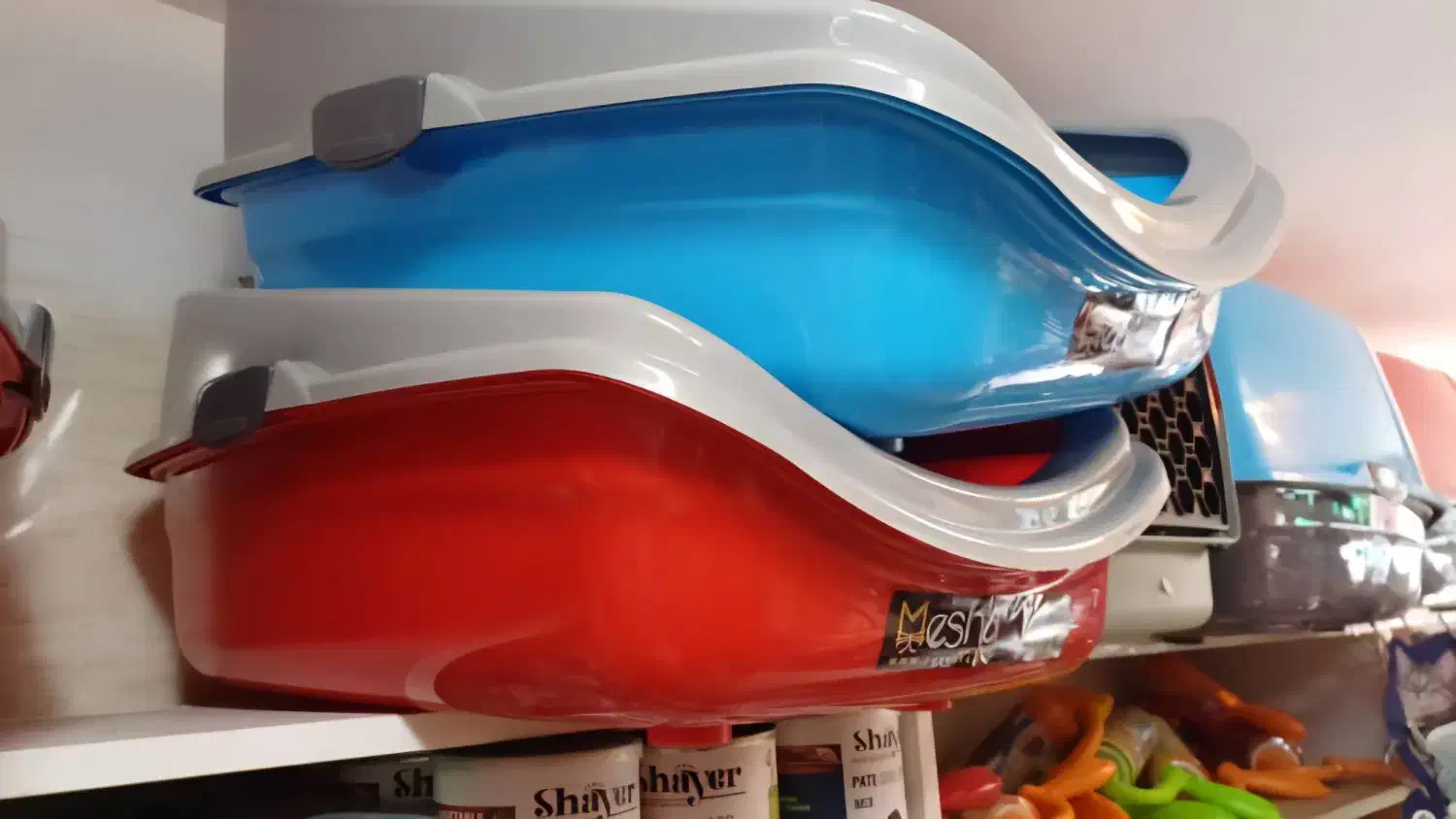 ظرف خاک، بیلچه و خاک گربه|لوازم جانبی حیوانات|ارومیه, |دیوار