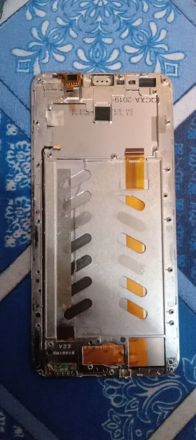 ال سی دی j7+ و s4 mini|لوازم جانبی موبایل و تبلت|پردیس, فاز ۲|دیوار