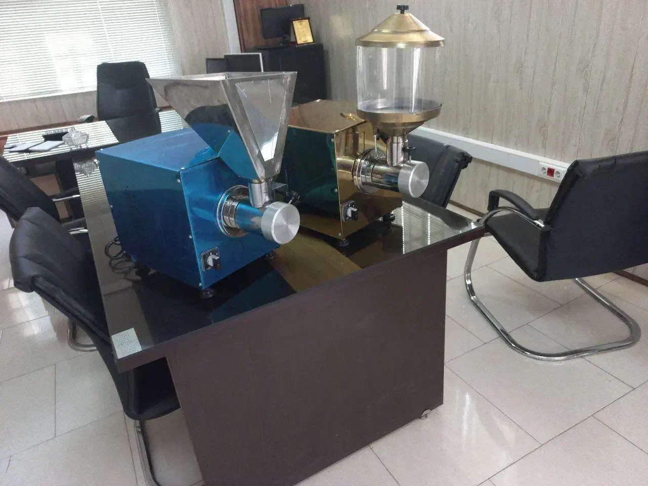 دستگاه کره گیری مغزیجات کره گیر آجیل بادام زمینی|فروشگاه و مغازه|تبریز, |دیوار