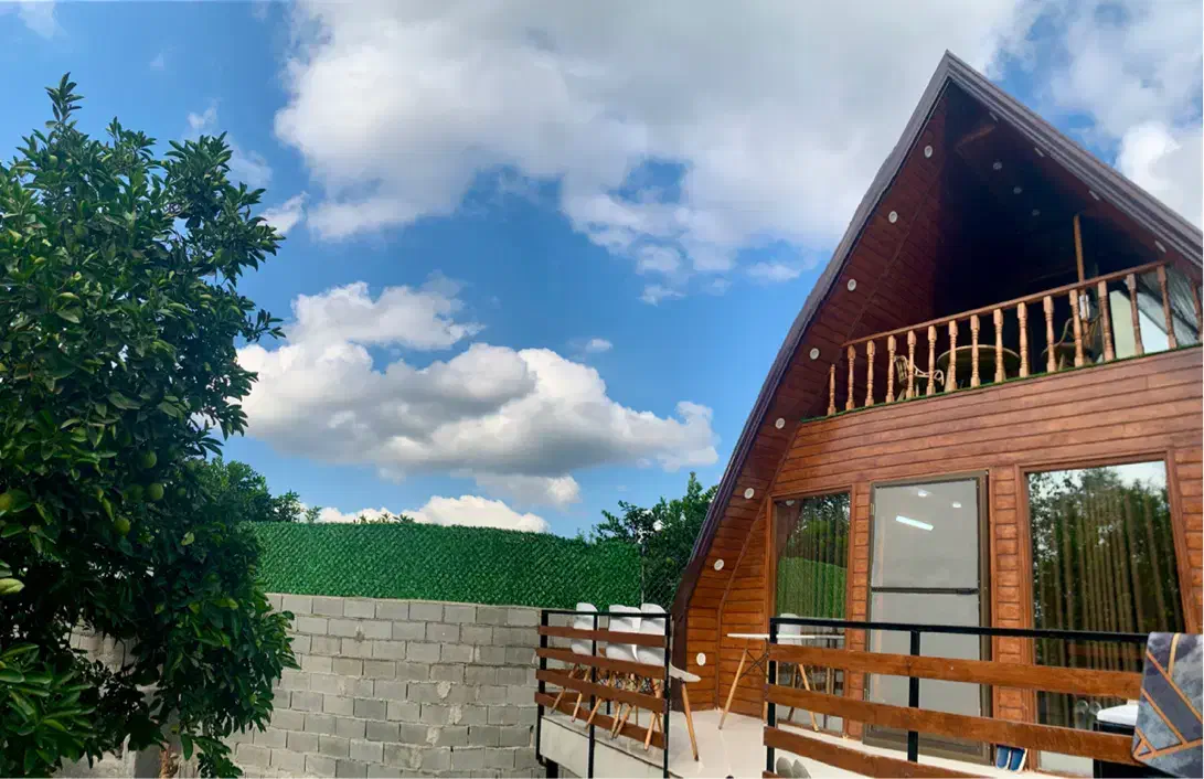 کلبه سوییسی جکوزی دار کنار رودخانه بابلکنار لفور|اجارهٔ کوتاهمدت ویلا و باغ|مرزیکلا, |دیوار