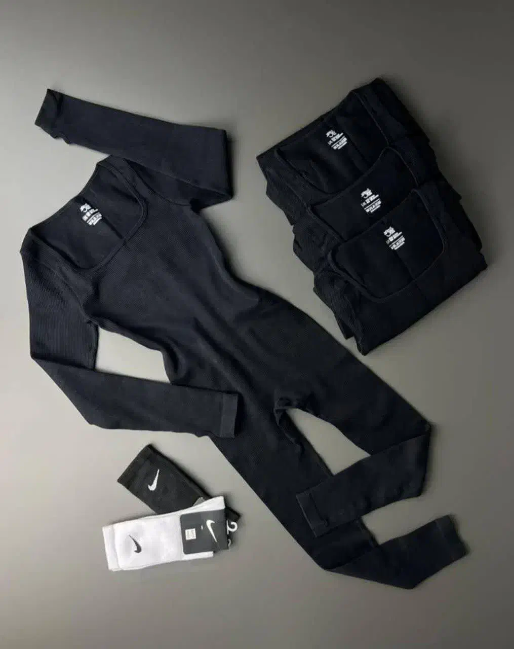 انواع لباس ورزشی وارداتی|لباس|اندیشه, اندیشه فاز ۱|دیوار