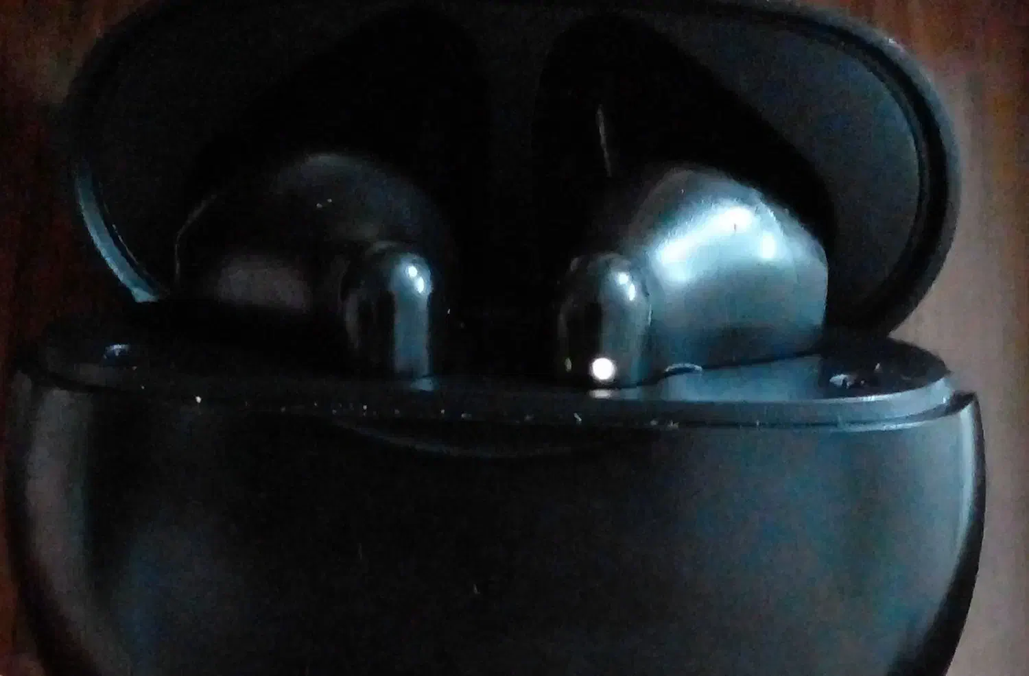 اِیر پاد Mcdodo|لوازم جانبی موبایل و تبلت|هشتگرد, شهرک ولیعصر (مصلی)|دیوار