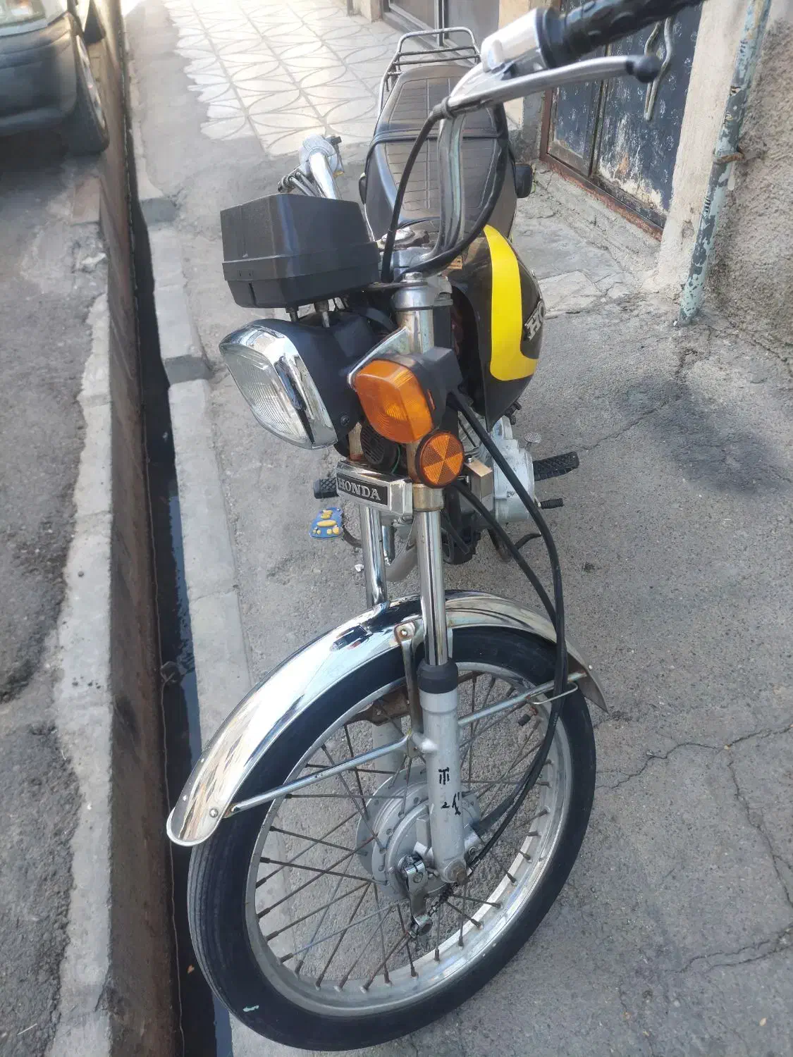 هوندا 83 سند به نام پلاک ملی|موتورسیکلت|قرچک, زیبا شهر|دیوار