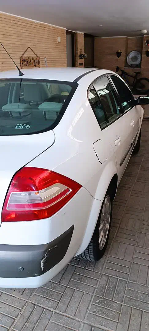 مگان ۲۰۰۰ اتوماتیک|خودرو سواری و وانت|مشهد, ویلاشهر|دیوار