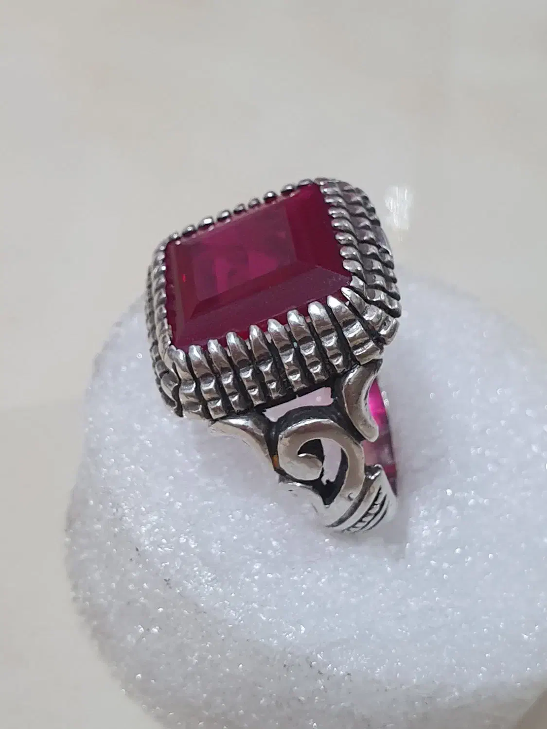 انگشتر یاقوت سرخ با رکاب دست ساز|جواهرات|تهران, شهرک طالقانی|دیوار