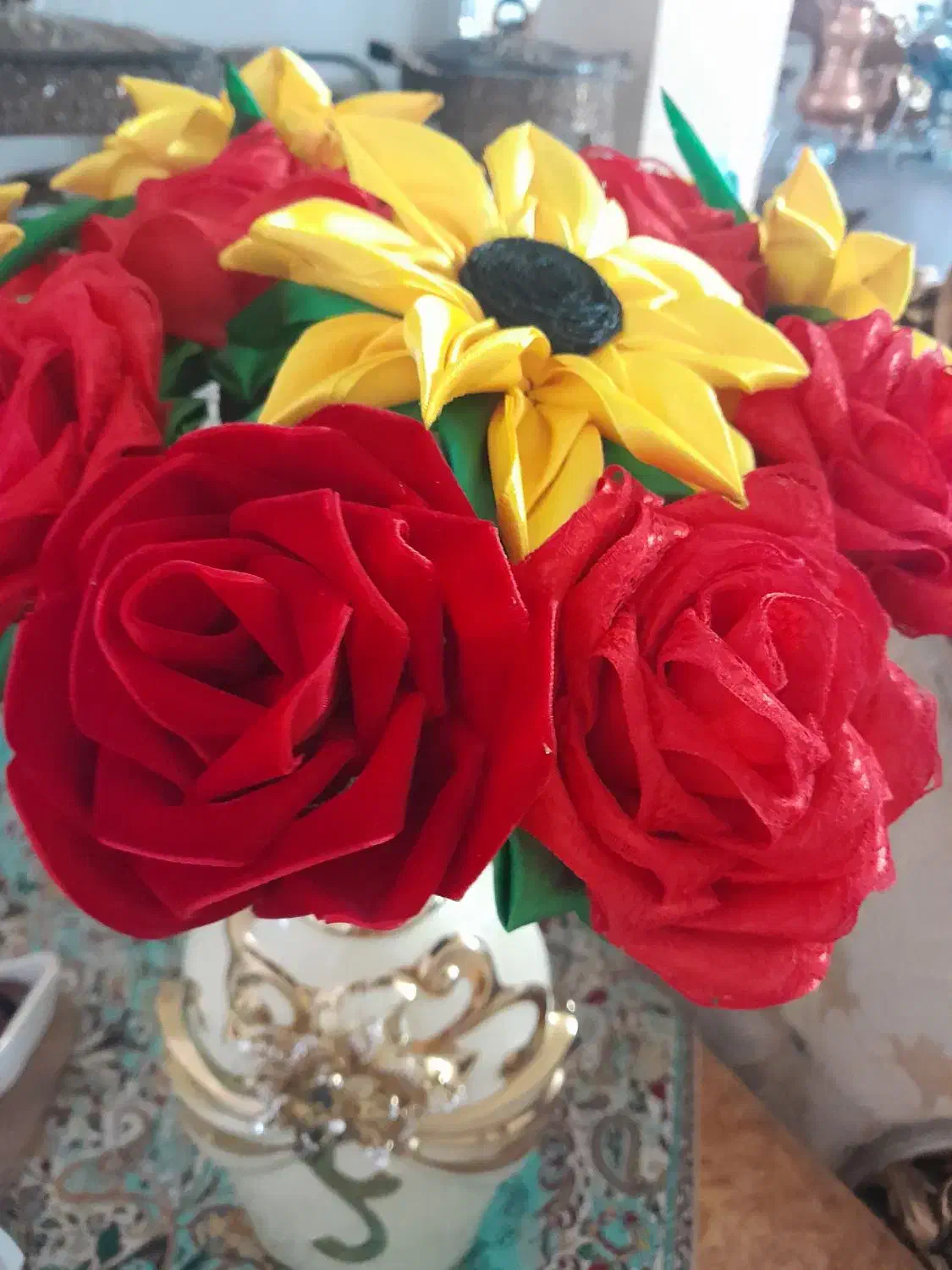 گل روبانی|گل مصنوعی|خوی, |دیوار