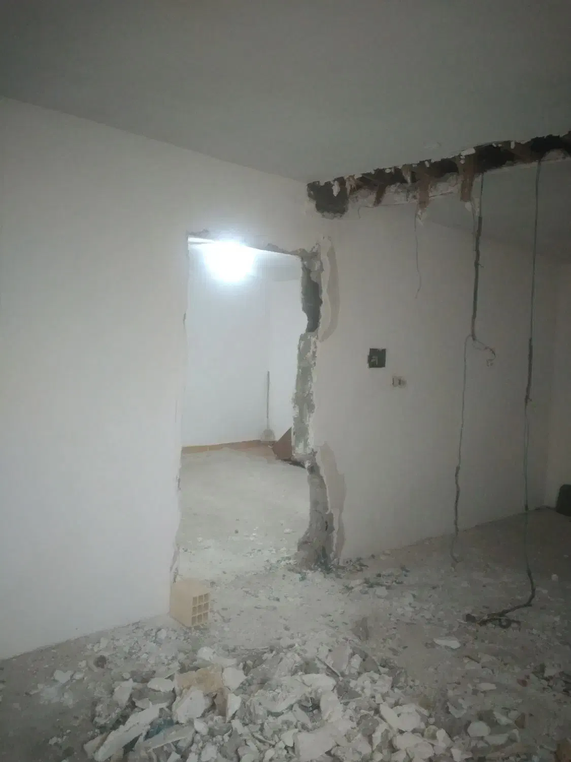 بنایی. کاشی کاری .گچکاری. رابیتس.|خدمات پیشه و مهارت|صومعهسرا, |دیوار