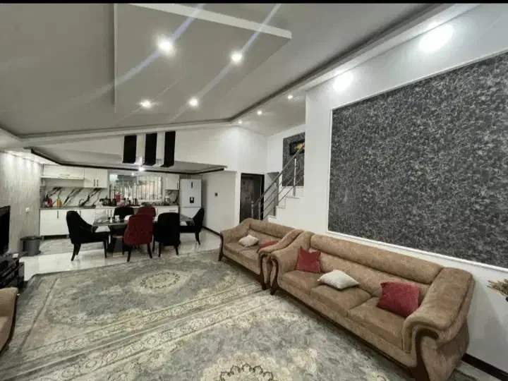 نیم پیلوت / شیک / ۱۷۰متر|فروش خانه و ویلا|آمل, |دیوار