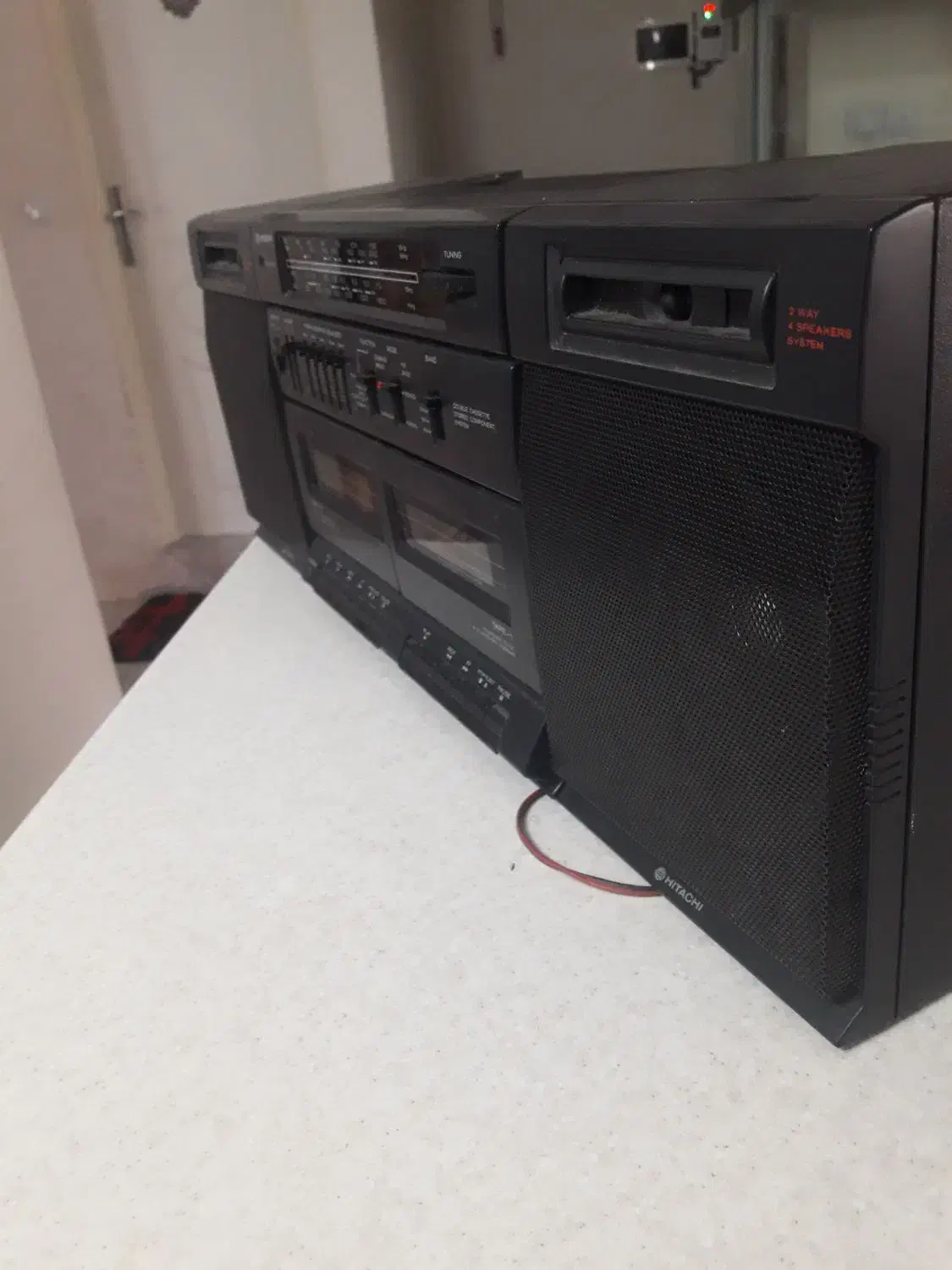 رادیو و ضبط هیتاچی|سیستم صوتی خانگی|پردیس, فاز ۸|دیوار
