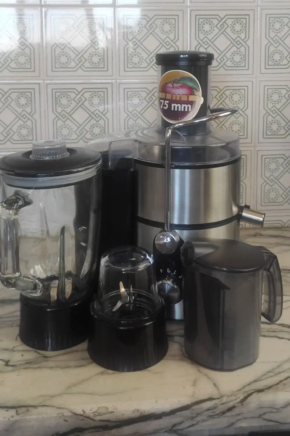 سه کاره کاخلر|آبمیوه‌گیر و آب‌مرکبات‌گیر|گلپایگان, |دیوار