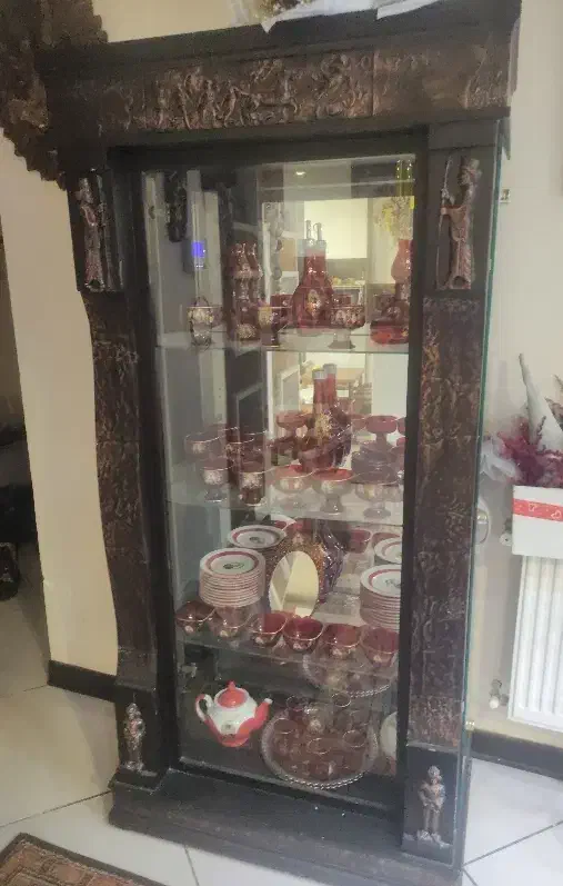 بوفه|بوفه، ویترین، کنسول|شیراز, فرهنگ شهر|دیوار