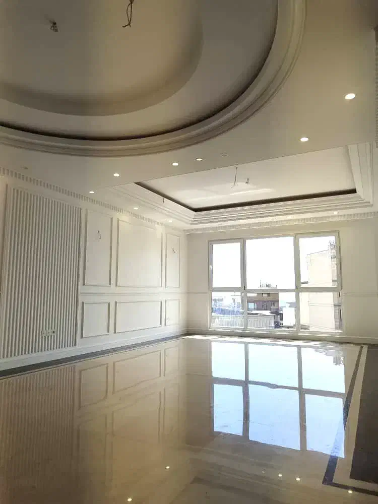 ۲۰۰ متر نوساز کلید نخورده عرق در نور