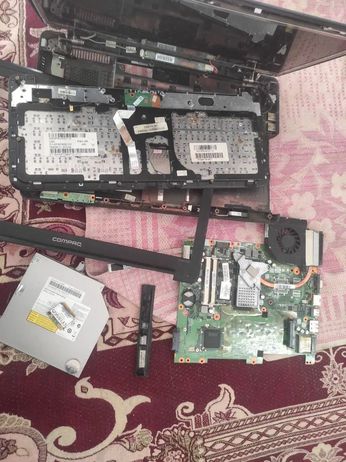 قطعات لب تاب کومپک|قطعات و لوازم جانبی رایانه|تبریز, |دیوار