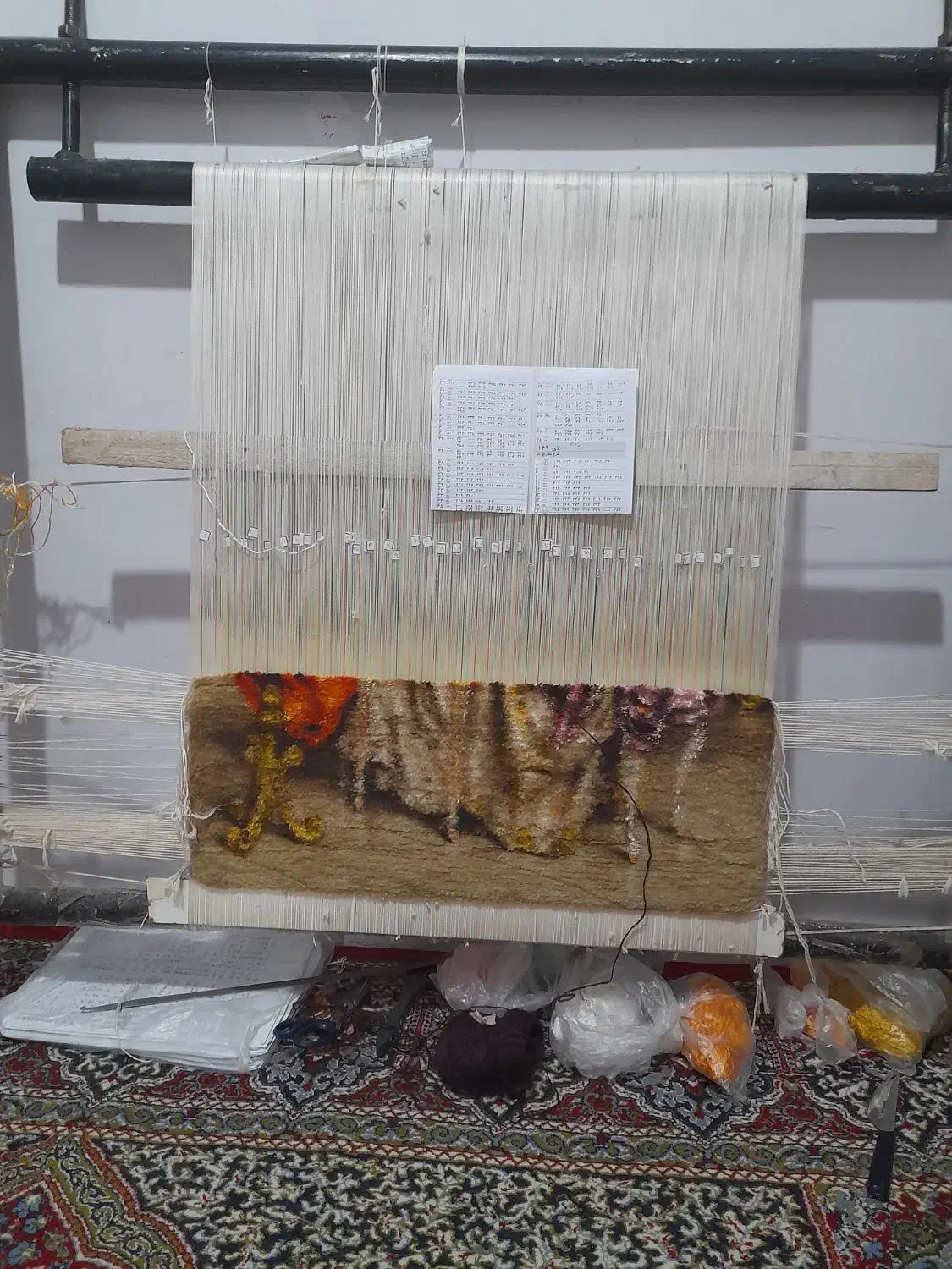 تابلوفرش نیمه کاره|تابلو فرش|محمدیه-قزوین, |دیوار