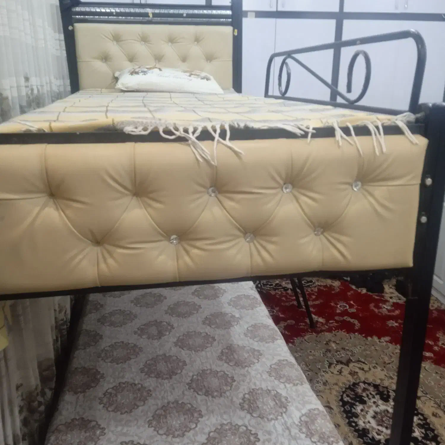 تخت‌دوطبقه‌نوجوان|تخت و سرویس خواب|مشهد, انقلاب|دیوار