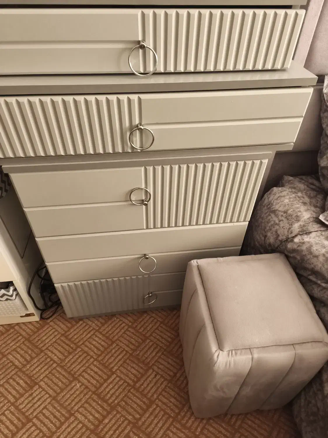 سرویس خواب دو نفره|تخت و سرویس خواب|شهرکرد, |دیوار