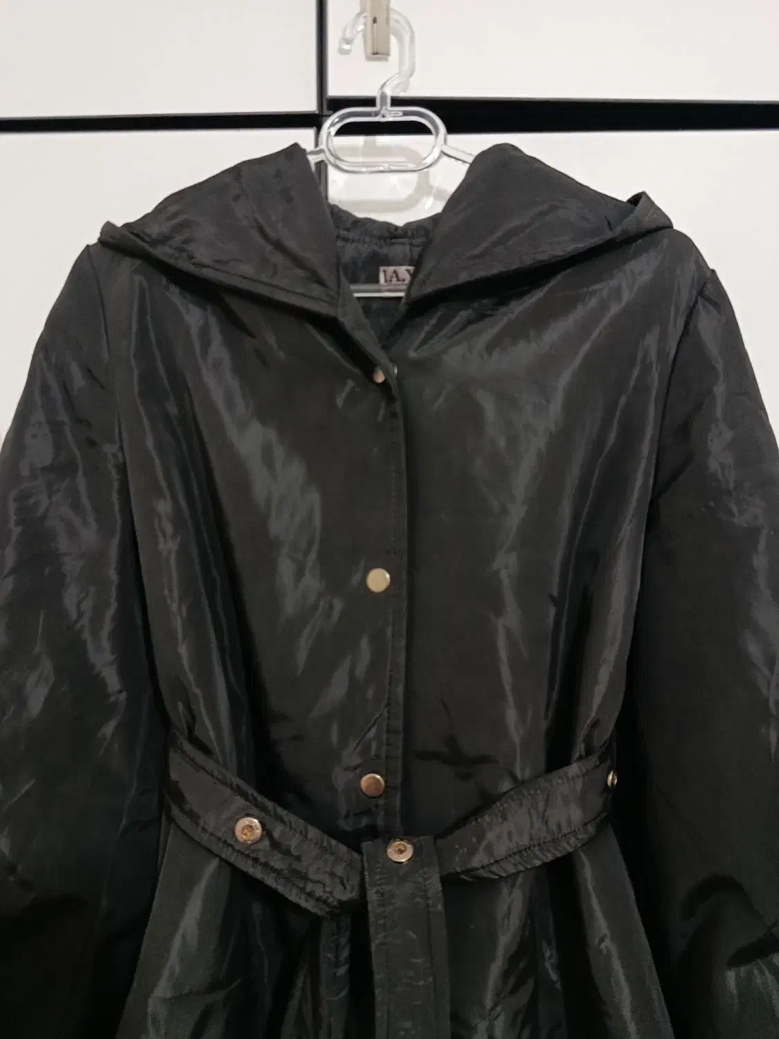 بارانی مشکی|لباس|کرمانشاه, |دیوار