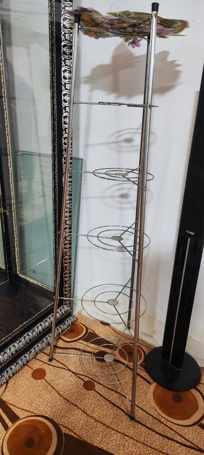 جاقابلمه ای و سبد پیاز وسیب زمینی|آب‌چکان و نظم‌دهنده ظروف|مراغه, |دیوار