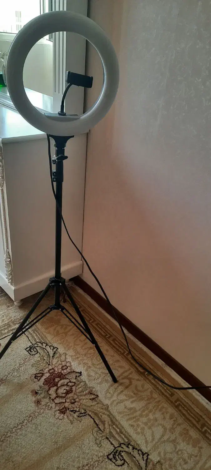 رینگ لایت|دوربین عکاسی و فیلمبرداری|کرج, اصفهانیها|دیوار