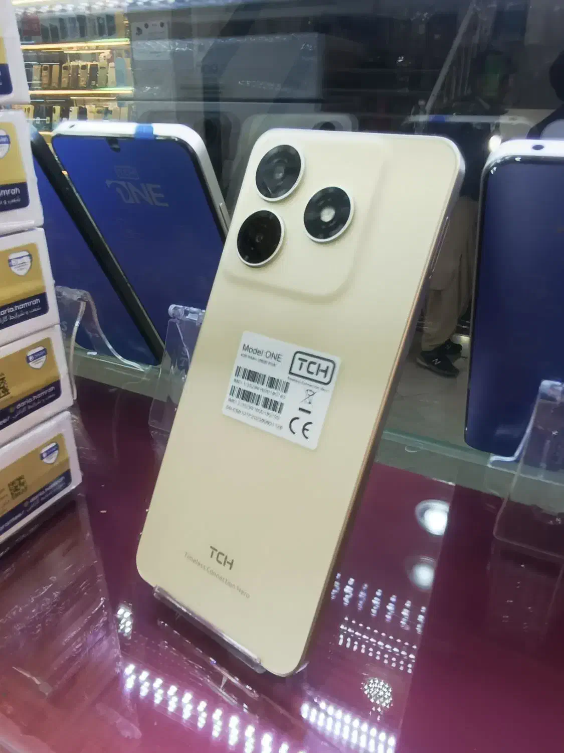 tch one|موبایل|زاهدان, |دیوار