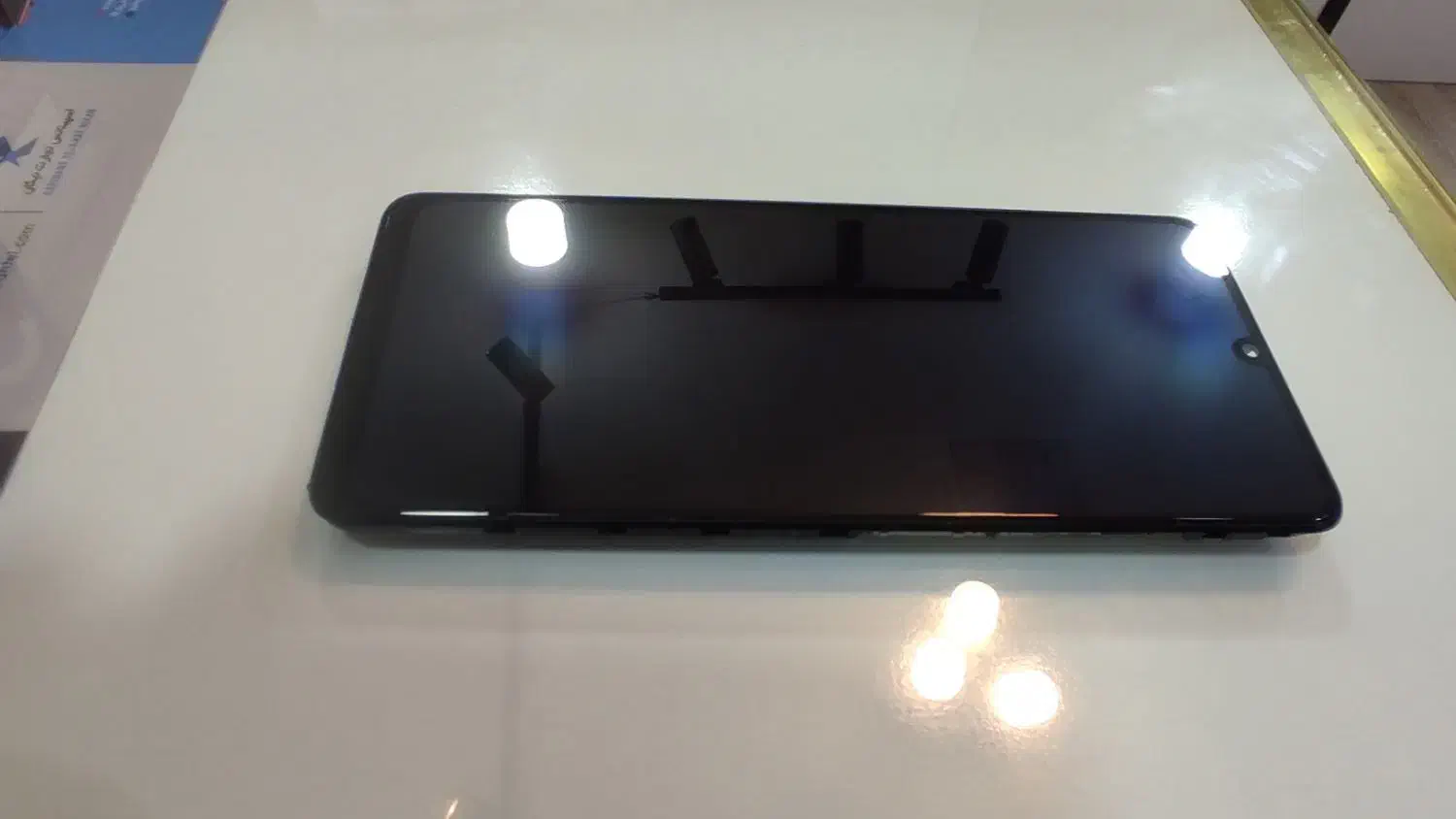 ال سی دی سامسونگ آ 32|لوازم جانبی موبایل و تبلت|شاهین‌شهر, فردوسی|دیوار