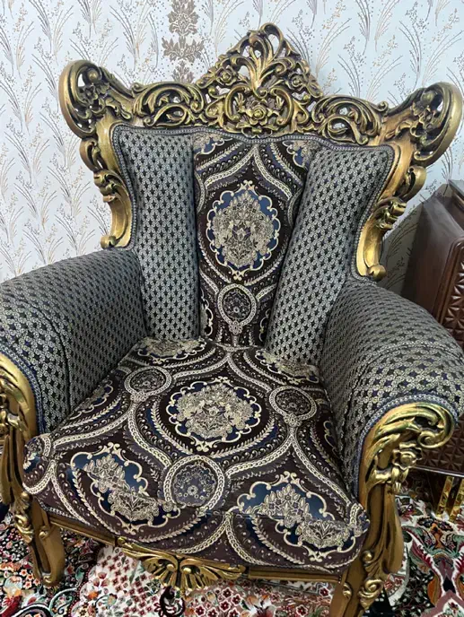 مبل سلطنتی با منبت کاری|مبلمان خانگی و میز عسلی|قرچک, پویینک|دیوار