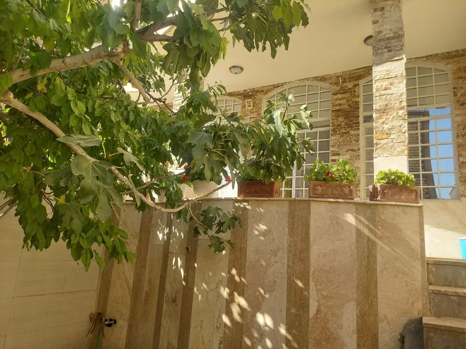 سوییت ویلایی شیک وبسیار تمیز همکف با حیاط در سمیرم|اجارهٔ کوتاه‌مدت آپارتمان و سوئیت|سمیرم, |دیوار